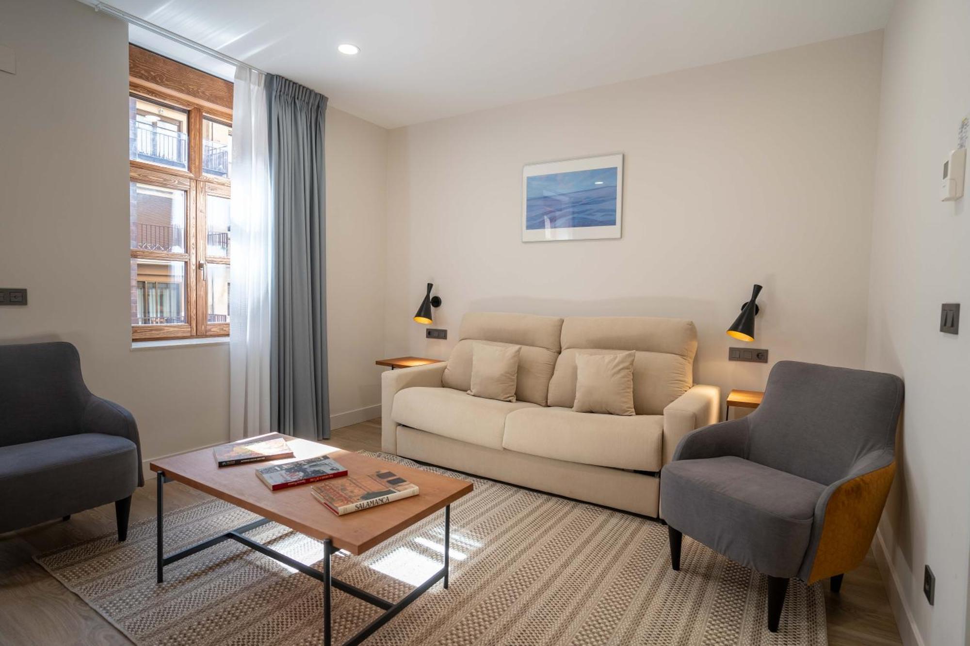 Prisma Suites Salamanca Exterior photo